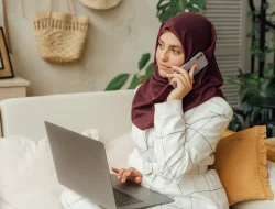 Apa Nama Sensor yang Membuat Smartphone Mati Ketika Didekatkan ke Telinga Saat Menelepon? Ini Jawaban Lengkapnya!